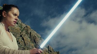 image de la news Après Deadpool, Star Wars félicite à son tour Marvel et Avengers 3 !