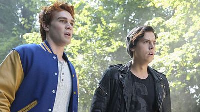 image de la news Riverdale saison 3 : après Hiram Lodge, la série a-t-elle trouvé son nouveau grand méchant ?