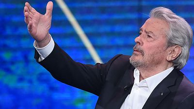 image de la news Alain Delon : "J’aurais voulu, avant de mourir, faire un film sous la direction d’une femme"