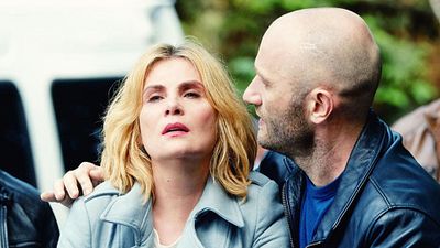 image de la news Insoupçonnable : "Jusqu'à la dernière minute on n'était pas sûrs de tuer [SPOILER]" explique la scénariste Virginie Brac