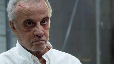 image de la news Blacklist saison 6 : on a retrouvé Christophe Lambert en méchant corse face à James Spader