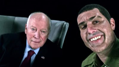 Vice : torture, Dick Pic et autographe, l'interview surréaliste de Dick Cheney par Sacha Baron Cohen