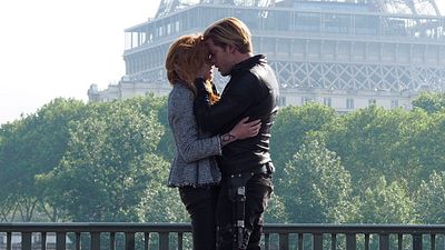 image de la news Shadowhunters saison 3 :  Clary et Jonathan à Paris, la vérité sur Caïn... notre récap de l'épisode 12 [SPOILERS]