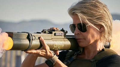 image de la news Bande-annonce Terminator Dark Fate : Sarah Connor et Schwarzy refont équipe pour sauver l'humanité