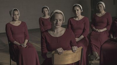 image de la news The Handmaid's Tale : la série peut-elle exister sans June ? Le showrunner répond
