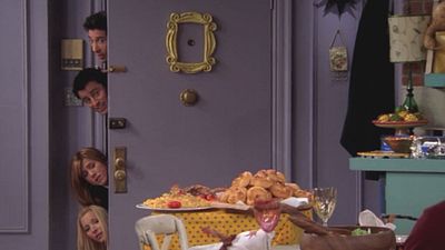 image de la news Friends : quand une maladresse crée un objet culte de la série