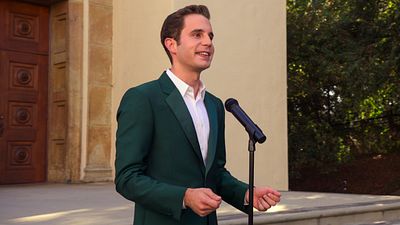 image de la news The Politician sur Netflix : les abonnés captivés par la voix de Ben Platt et la touche de Ryan Murphy