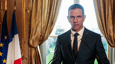 image de la news Les Sauvages sur Canal+ : que signifie le titre de la série ?