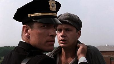 image de la news Les Evadés sur M6 : qui incarne le sadique gardien de prison ?