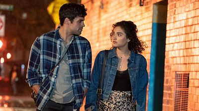 image de la news Little Voice (Apple TV+) : que vaut la série musicale entêtante produite par J.J. Abrams ?