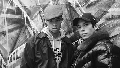 image de la news NTM : premières photos du biopic Suprêmes, avec de jeunes Joeystarr et Kool Shen