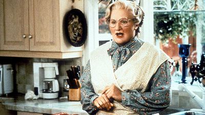 image de la news Madame Doubtfire sur Disney+ : maquillage, sauvetage et projet de suite... 5 choses à savoir