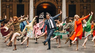 image de la news Les Petits meurtres d'Agatha Christie : France 2 dévoile le making-of de l'épisode musical qui clôture la saison 2
