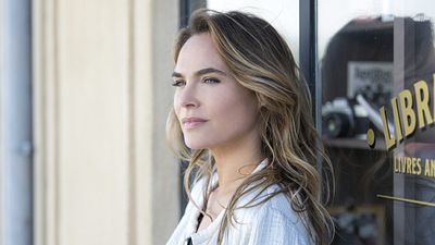 image de la news Un Si Grand Soleil : "Claire va tout faire pour reconquérir Florent" confie Mélanie Maudran