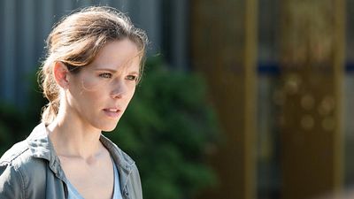 image de la news Demain nous appartient : Lorie Pester (Lucie) de retour dès février 2021 dans la série ?