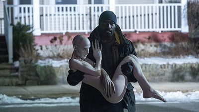 image de la news Monsterland sur SALTO : que vaut la série horrifique avec Mike Colter (Luke Cage) et Kaitlyn Dever (Unbelievable) ?
