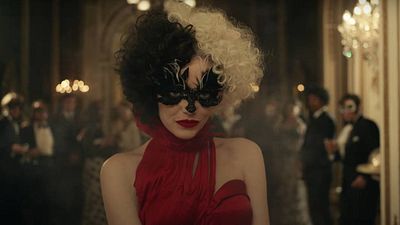 image de la news Bande-annonce Cruella : Emma Stone devient la célèbre méchante Disney