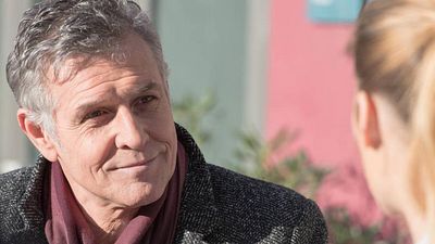 image de la news Demain nous appartient : "Les gens vont commencer à se poser des questions sur Renaud" selon Pierre Deny
