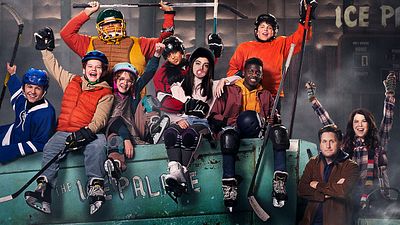 image de la news Les Petits Champions sur Disney+ :  Emilio Estevez reprend du service dans la suite en série du film culte