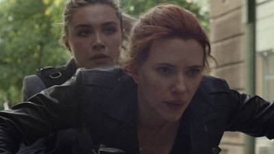 image de la news Extrait Black Widow : Scarlett Johansson et Florence Pugh en pleine course-poursuite