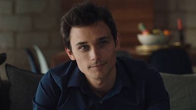 image de la news Ici tout commence : comment Louis va-t-il réagir au coming out de Claire ? [SPOILERS]