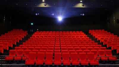 Pass sanitaire : les cinémas peuvent-ils abaisser leur jauge à 49 spectateurs ?