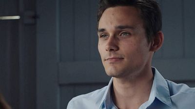image de la news Ici tout commence : Louis sur le point de retrouver l’amour ? [SPOILERS]