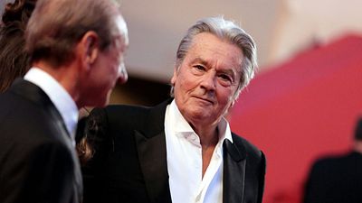 image de la news Alain Delon n'aura finalement pas son étoile sur Hollywood Boulevard