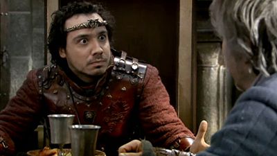 image de la news Kaamelott : 10 fois où Arthur a sonné les cloches à Perceval