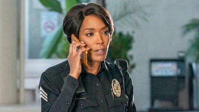 image de la news 9-1-1 saison 5 : une nouvelle catastrophe dans la bande-annonce des prochains épisodes