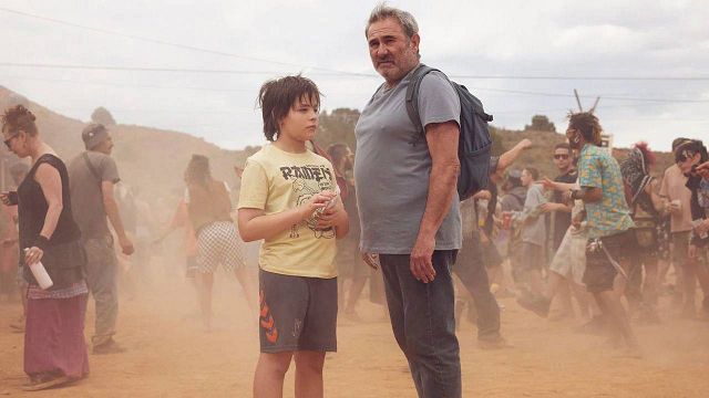 image de la news C'est l'une des expériences cinéma les plus étonnantes de l'année : que signifie le titre de Sirât ?