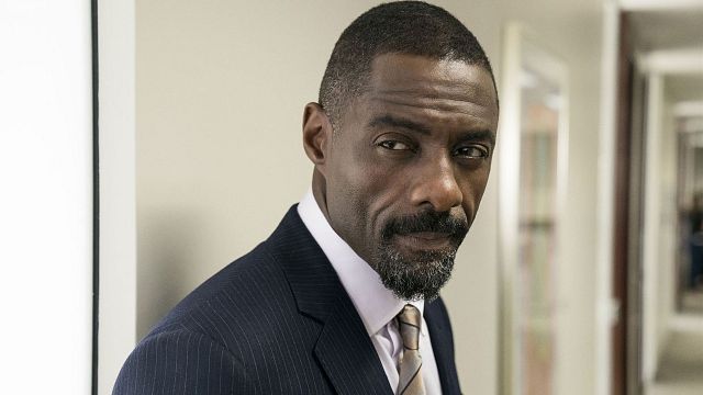 image de la news "Je travaille dans une industrie qui me récompense pour mes mauvaises habitudes" : Idris Elba confie suivre une thérapie car il est accro au travail