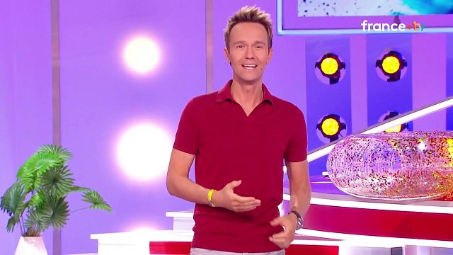 image de la news Cyril Féraud balance des infos sur son "nouveau jeu familial" prévu à la rentrée sur France 2