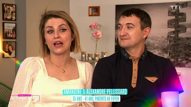 image de la news Familles nombreuses : "On n'achète plus d'eau", Amandine Pellissard dévoile son budget courses à 3 chiffres