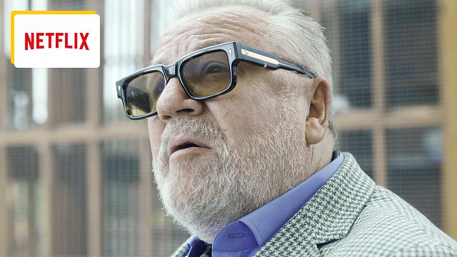 image de la news The Gentlemen sur Netflix : un pigeon a-t-il reçu vraiment la Croix de guerre aux Etats-Unis, comme le prétend Ray Winstone ?