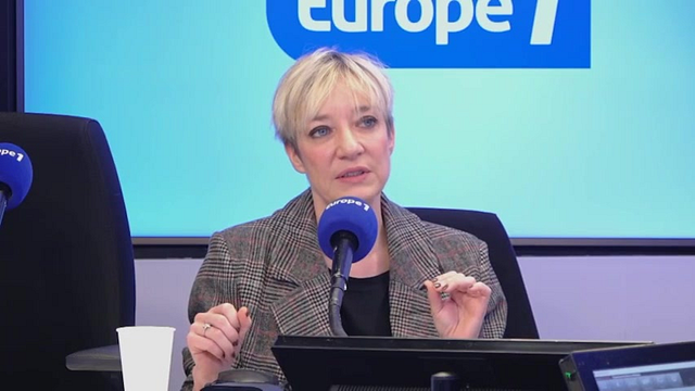 image de la news Mariés au premier regard : cette saison, Estelle Dossin a menti à un couple et voici pourquoi