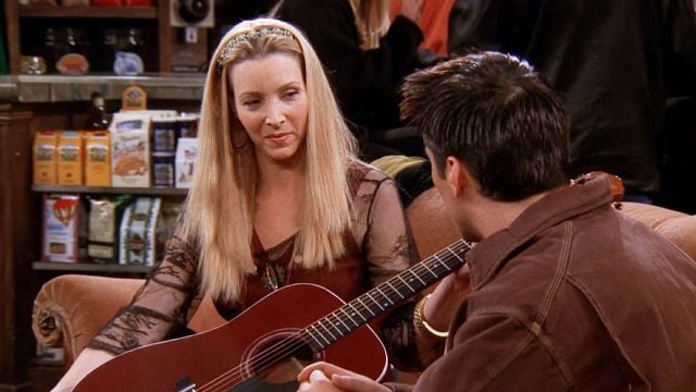 image de la news "Personne ne projetait rien sur moi" : quand Lisa Kudrow (Phoebe) ne parvenait pas à faire carrière au cinéma comme ses partenaires de Friends