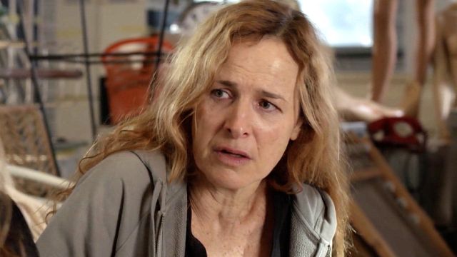 image de la news Un Si Grand Soleil en avance : Hélène est en cavale !...  Ce qui vous attend la semaine du 22 au 26 décembre 2025 [SPOILERS]