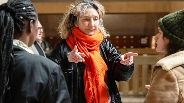 image de la news Un château en Espagne  : pourquoi Corinne Masiero a-t-elle failli refuser de réaliser le téléfilm de France 2 ?