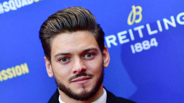 image de la news Rayane Bensetti endeuillé : l'acteur revient sur la mort de son père