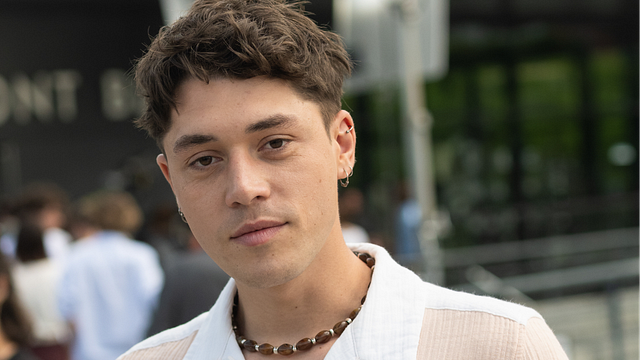 image de la news Ici tout commence :  "Léonard se retrouve au milieu d'une tornade émotionnelle "… Thomas Vilan se confie sur l’arche d'été qui va tout changer pour son personnage