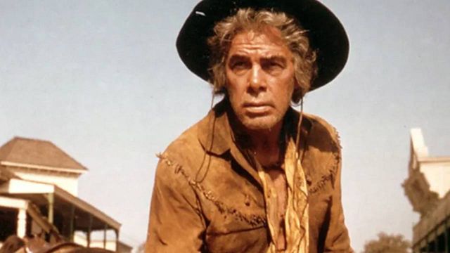 image de la news "Tu vas devoir me passer dessus" : il y a 60 ans, Lee Marvin a voulu impressionner cet autre grand acteur aux Oscars