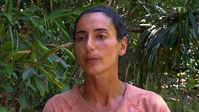 image de la news Koh-Lanta : Sophia en couple avec sa meilleure amie ? Elle s’amuse de la rumeur