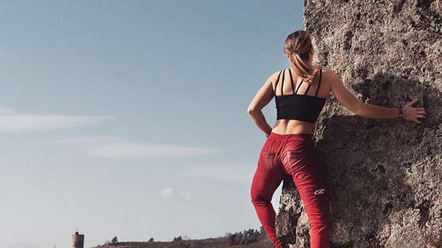 image de la news Koh-Lanta : une ancienne candidate dévoile sa grossesse (et son chéri très musclé)