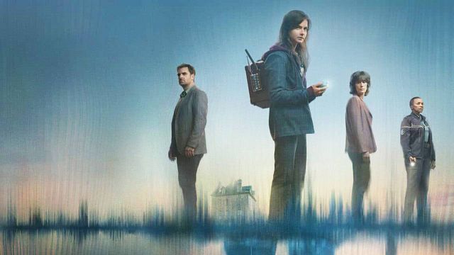 image de la news Le Signal 149 kHz : quelles sont les différences majeures entre le livre de Maxime Chattam et la série ?