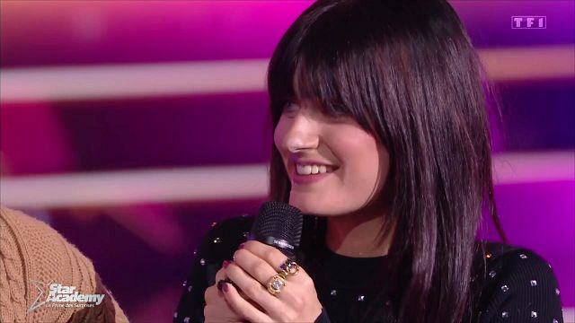 image de la news Julien Doré réserve une magnifique surprise à Marguerite lors du prime de la Star Academy