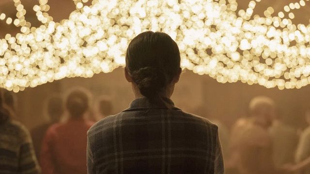 image de la news The Last of Us saison 2 : faites pause à la 52ème minute de l'épisode 1 pour une apparition qui plaira aux fans de la première heure !