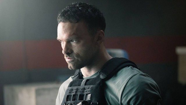 image de la news C'est une première dans l'Histoire de la télévision ! Cette nouvelle série avec Alban Lenoir va avoir lieu dans un cadre inédit