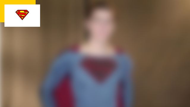 Josh Hartnett bluffant en Superman ! 20 ans après, une photo de l'acteur en costume de super-héros refait surface