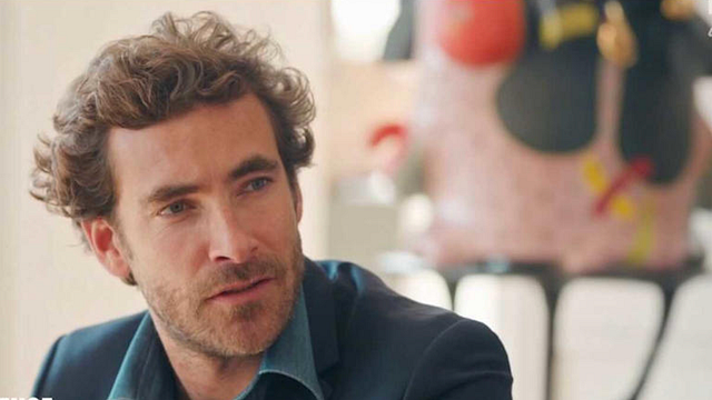 image de la news L’Agence : Martin Kretz raconte ce "moment de gêne absolue" sur le tournage de la série